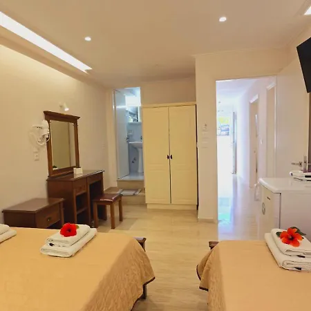 Aparthotel Kormos *